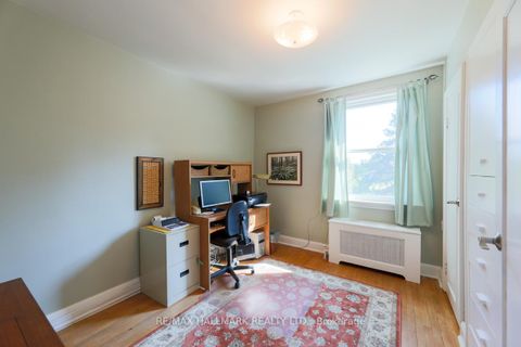 Photo 14 at 125 Chine Drive, Cliffcrest, Toronto
