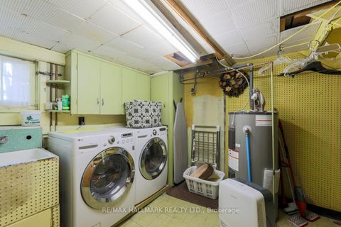 Photo 16 at 125 Chine Drive, Cliffcrest, Toronto