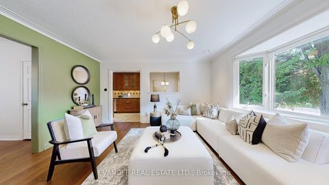 Photo 4 at 46 Mcnab Boulevard, Cliffcrest, Toronto Photo 4 at 46 Mcnab Boulevard, Cliffcrest, Toronto