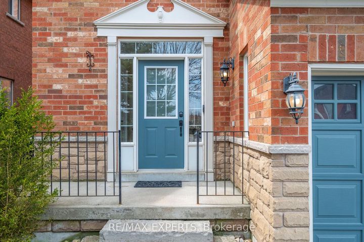 Photo 1 at 228 Sawmill Valley Drive, Summerhill Estates, Newmarket