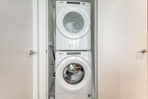 Photo 23 at 3603 - 1 Yorkville Avenue, Annex, Toronto