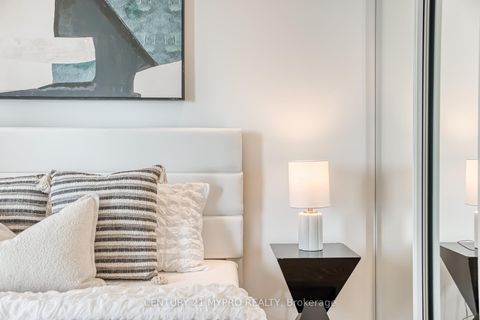Photo 29 at 3603 - 1 Yorkville Avenue, Annex, Toronto