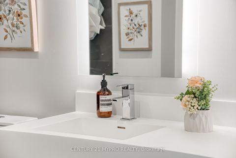 Photo 30 at 3603 - 1 Yorkville Avenue, Annex, Toronto