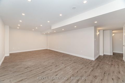 Photo 27 at 3304 Vernon Powell Drive, GO Glenorchy, Oakville