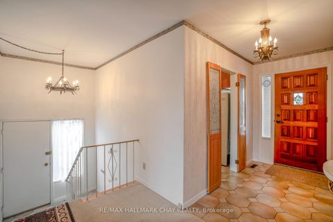 Photo 9 at 3 Alicewood Court, Clairville, Toronto