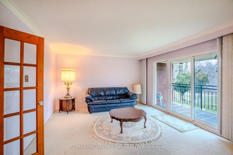 Photo 10 at 3 Alicewood Court, Clairville, Toronto