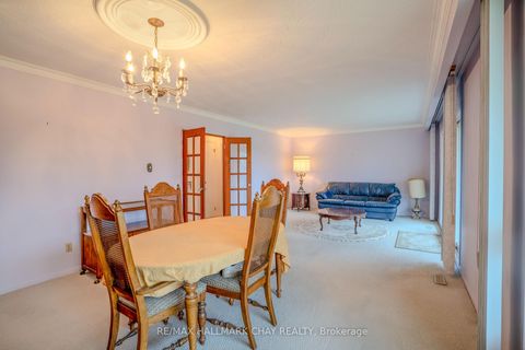 Photo 11 at 3 Alicewood Court, Clairville, Toronto