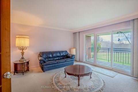 Photo 12 at 3 Alicewood Court, Clairville, Toronto