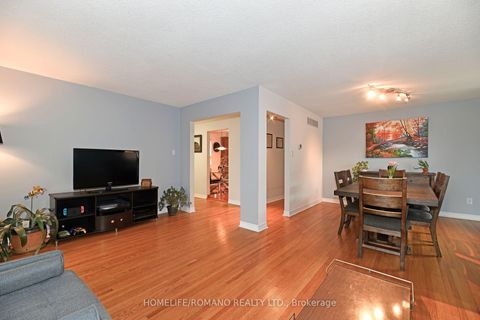 Photo 5 at 26 Quaker Ridge Road, Glen Shields, Vaughan