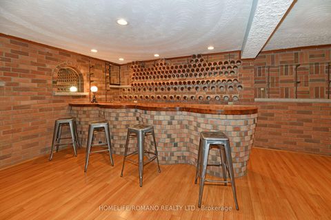 Photo 14 at 26 Quaker Ridge Road, Glen Shields, Vaughan