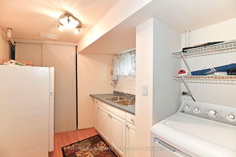 Photo 21 at 26 Quaker Ridge Road, Glen Shields, Vaughan