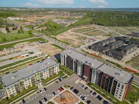 Photo 27 at 401 - 4 SPICE Way, Rural Barrie Southeast, Barrie