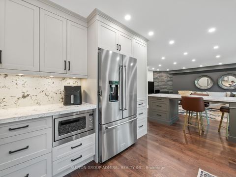 Photo 11 at 473 Highcliffe Drive, Uplands, Vaughan