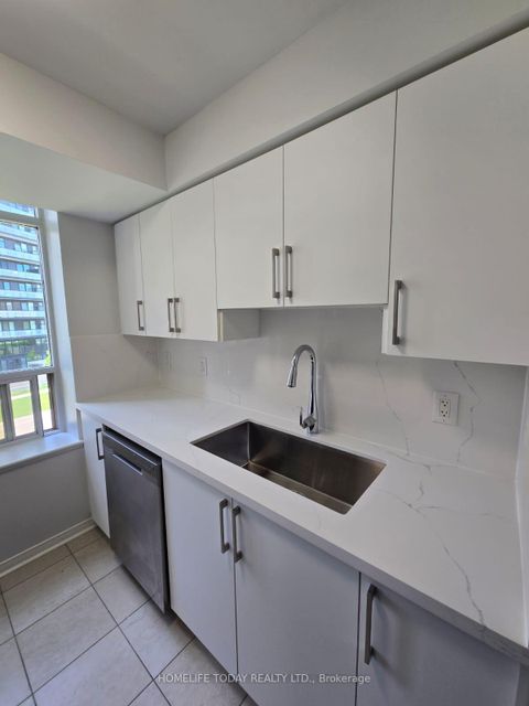 Photo 10 at 510 - 73 King William Crescent, Langstaff, Richmond Hill
