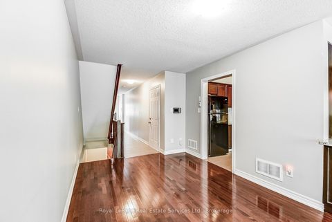 Photo 9 at 22 - 233 Duskywing Way, BR Bronte, Oakville