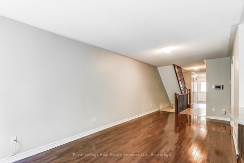 Photo 11 at 22 - 233 Duskywing Way, BR Bronte, Oakville