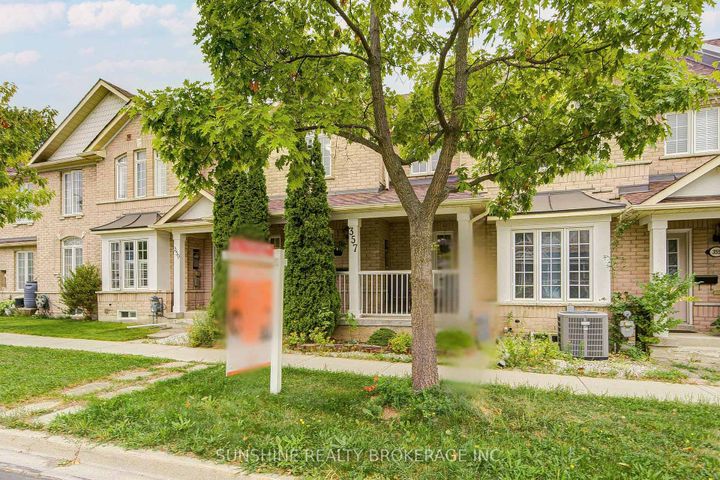 Photo 2 at 357 Bur Oak Avenue, Berczy, Markham