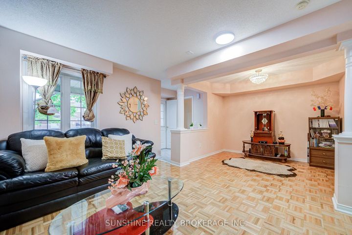Photo 15 at 357 Bur Oak Avenue, Berczy, Markham