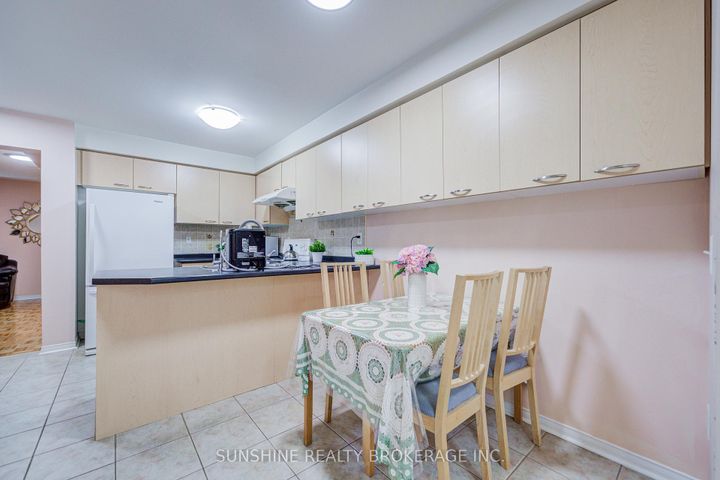 Photo 22 at 357 Bur Oak Avenue, Berczy, Markham