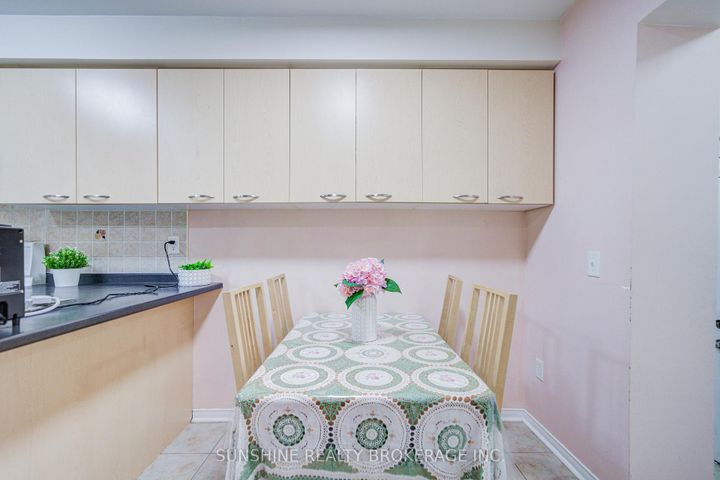 Photo 24 at 357 Bur Oak Avenue, Berczy, Markham