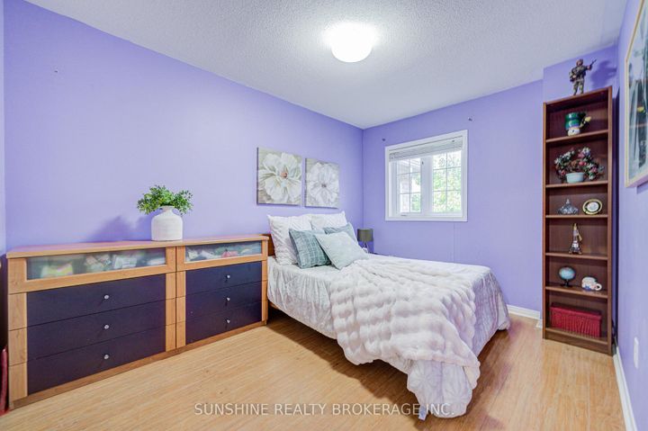Photo 33 at 357 Bur Oak Avenue, Berczy, Markham