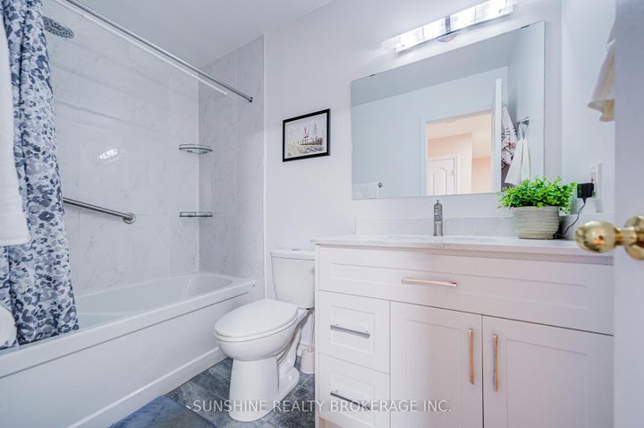 Photo 39 at 357 Bur Oak Avenue, Berczy, Markham