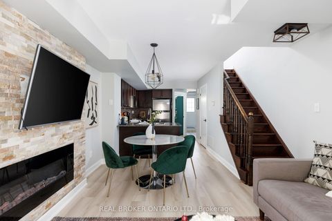 Photo 3 at 146 - 35 Elsie Lane, Junction, Toronto