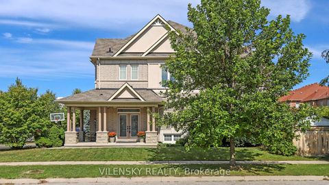 Photo 23 at 29 Elihof Drive, Patterson, Vaughan
