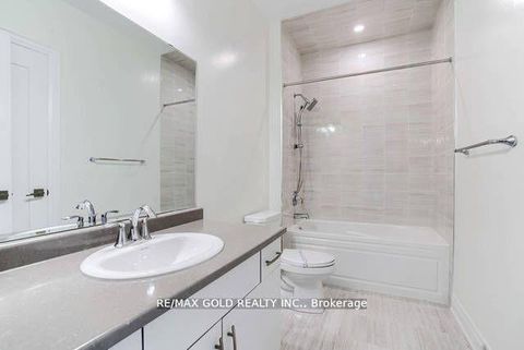 Photo 12 at 607 - 128 Grovewood Common, GO Glenorchy, Oakville