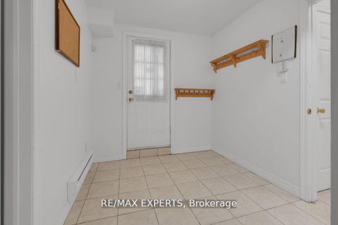 Photo 28 at M - 3348 Bayview Avenue, Newtonbrook East, Toronto