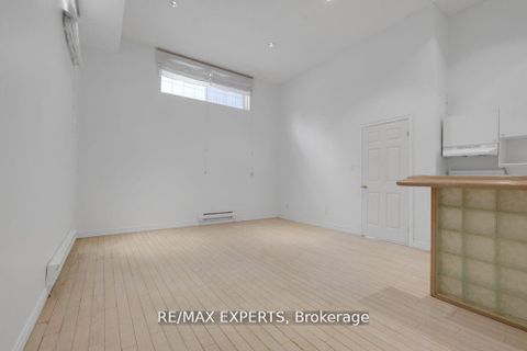 Photo 33 at M - 3348 Bayview Avenue, Newtonbrook East, Toronto