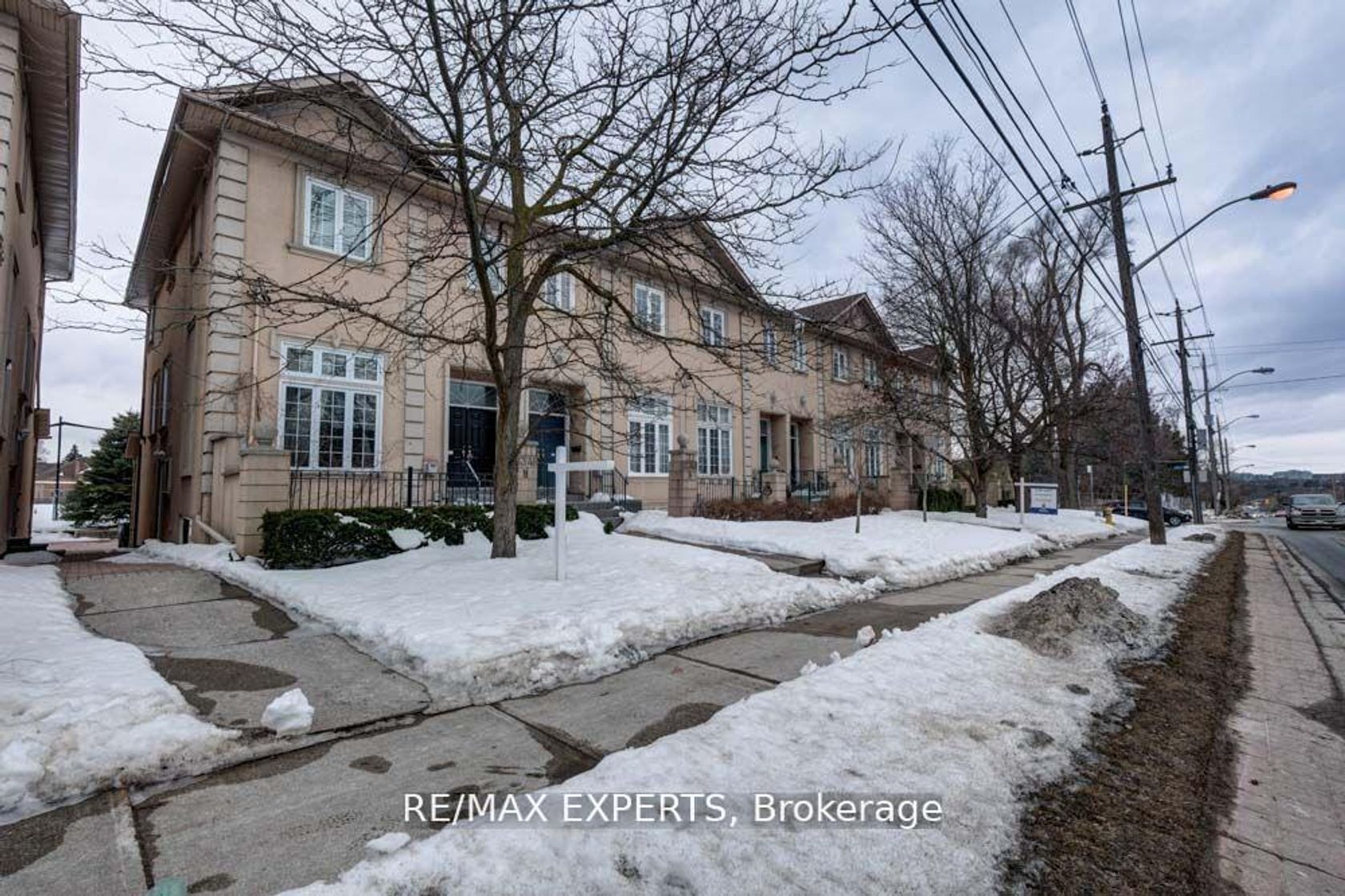 M - 3348 Bayview Avenue, Newtonbrook East, Toronto 