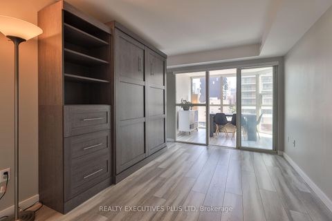 Photo 21 at 811 - 701 King Street W, Niagara, Toronto