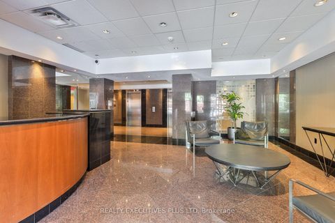 Photo 30 at 811 - 701 King Street W, Niagara, Toronto