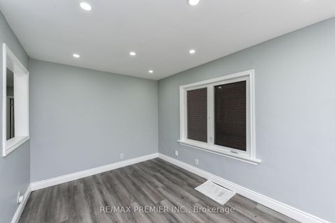 Photo 19 at 23 Rectory Road, Weston, Toronto