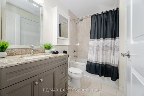 Photo 28 at 809 - 9255 Jane Street, Maple, Vaughan