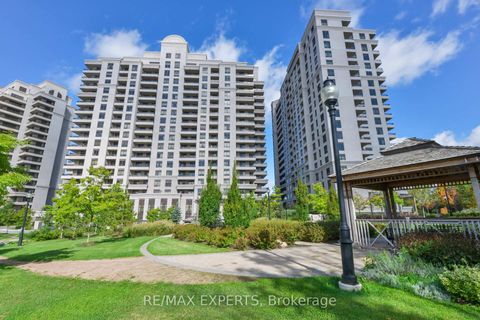 Photo 39 at 809 - 9255 Jane Street, Maple, Vaughan