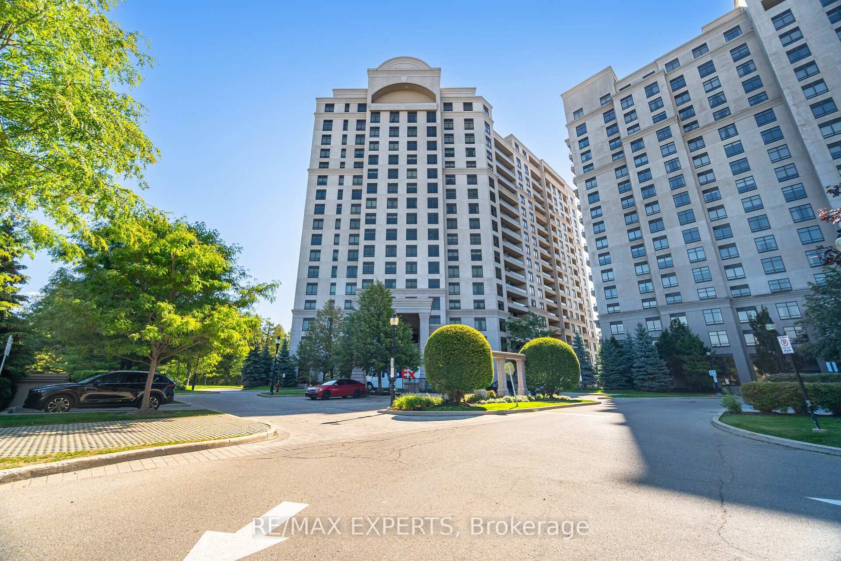 809 - 9255 Jane Street, Maple, Vaughan 