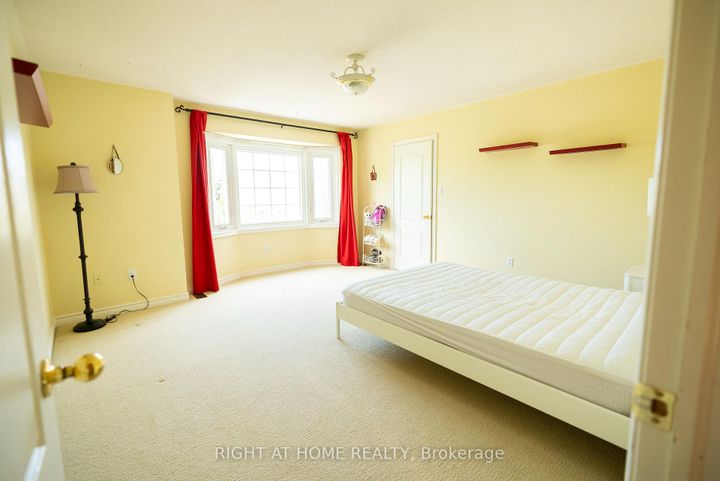 Photo 25 at 2427 Erin Centre Boulevard, Central Erin Mills, Mississauga