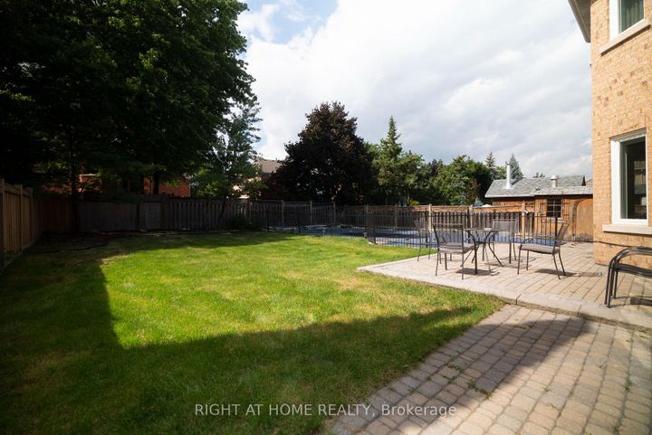 Photo 34 at 2427 Erin Centre Boulevard, Central Erin Mills, Mississauga