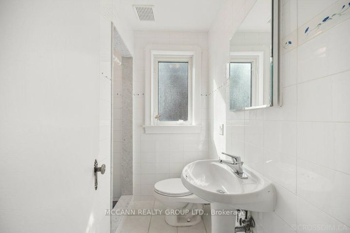 Photo 19 at 118 Braeside Road, Lawrence Park North, Toronto