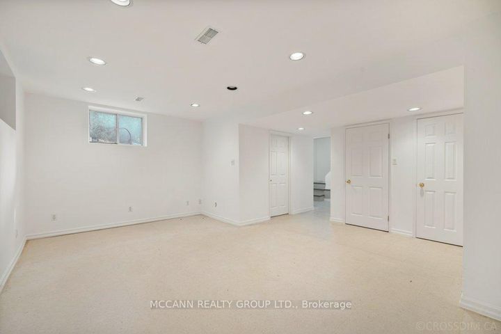 Photo 29 at 118 Braeside Road, Lawrence Park North, Toronto
