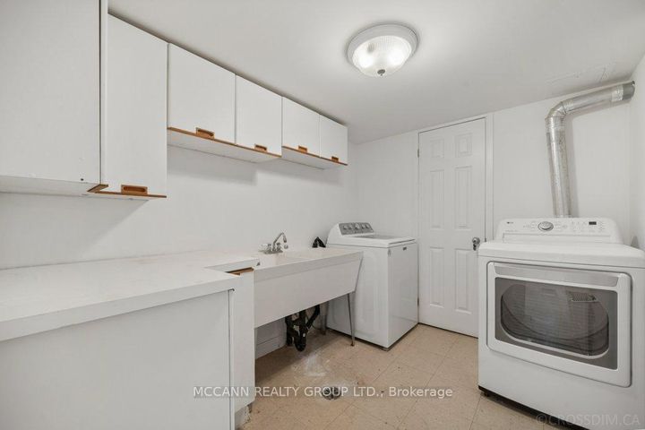 Photo 33 at 118 Braeside Road, Lawrence Park North, Toronto
