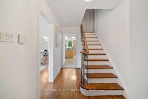 Photo 3 at 118 Braeside Road, Lawrence Park North, Toronto