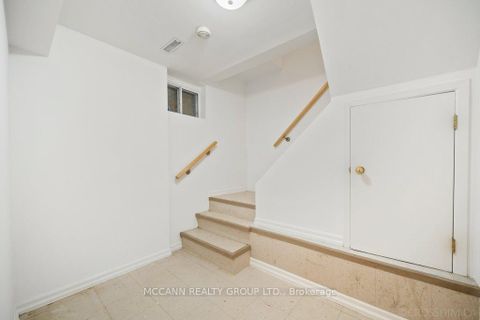 Photo 26 at 118 Braeside Road, Lawrence Park North, Toronto