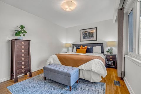 Photo 18 at 19 Caronport Crescent, Donalda, Toronto