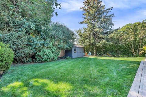 Photo 39 at 19 Caronport Crescent, Donalda, Toronto