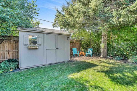 Photo 40 at 19 Caronport Crescent, Donalda, Toronto