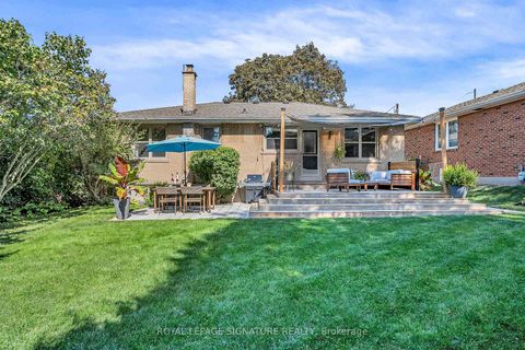 Photo 41 at 19 Caronport Crescent, Donalda, Toronto