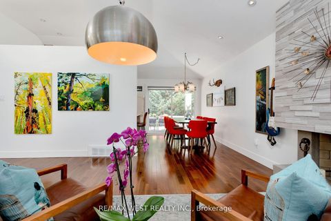 Photo 8 at 10 Vanellan Court, Queensway, Toronto